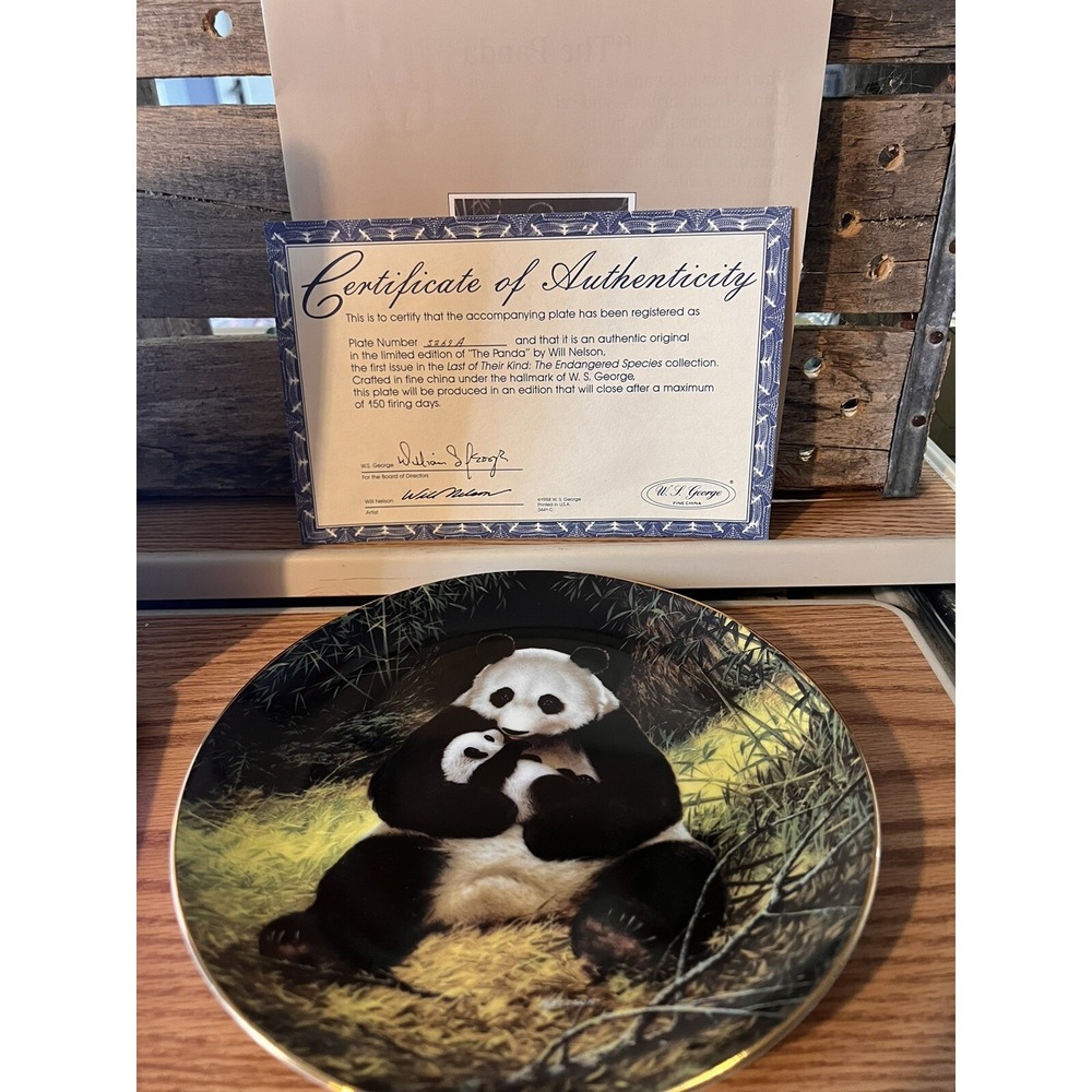 1988 The Last of Their Kind, THE PANDA by Will Nelson, W.S. George,  w/Box & COA
